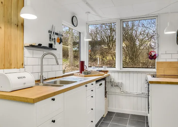 2 Bedroom Amazing In Jaegerspris